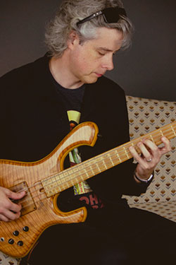 Jon von Boehm, bass